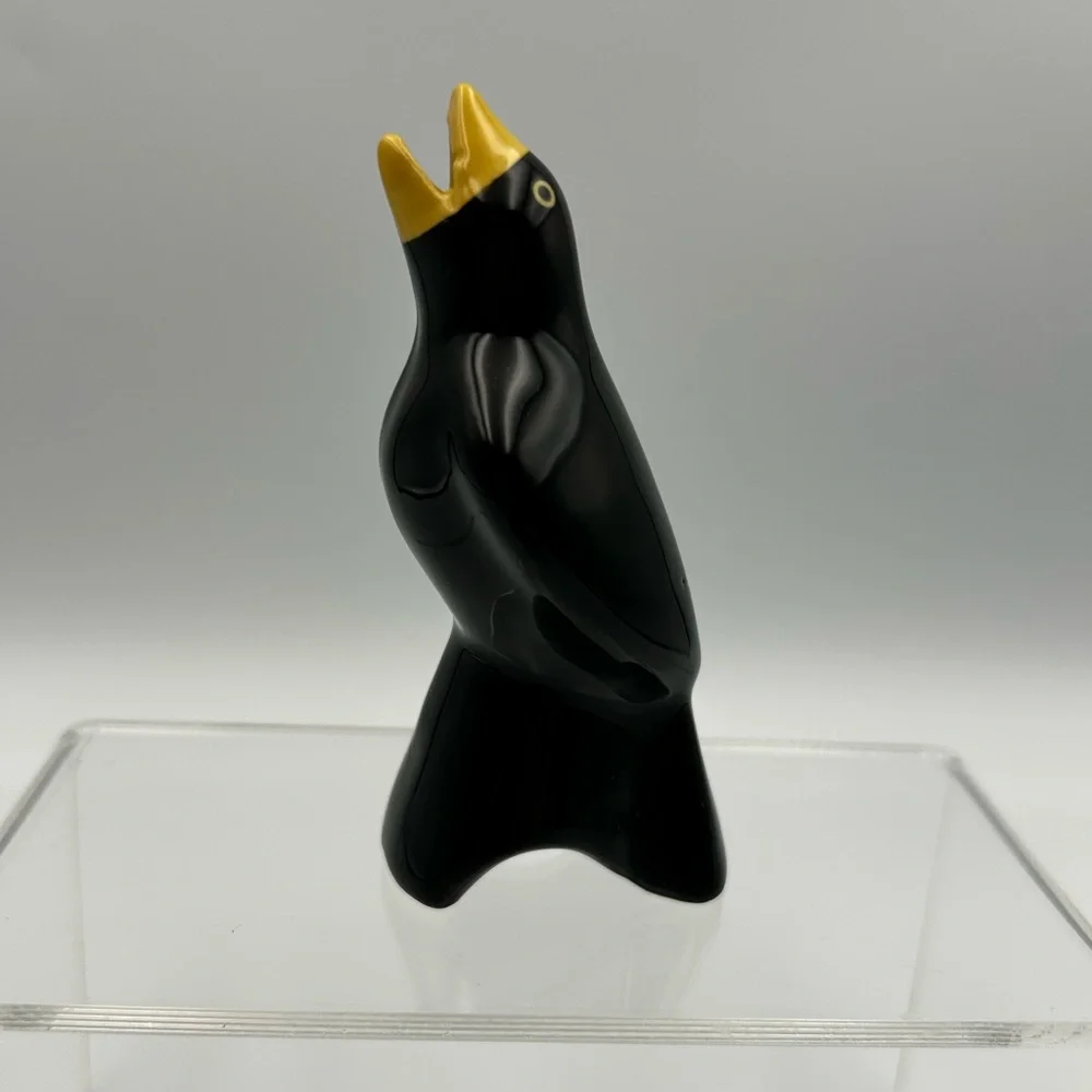 Williams Sonoma Ceramic Pie Bird Steam Vent Baking Black Bird 2018 NIB
